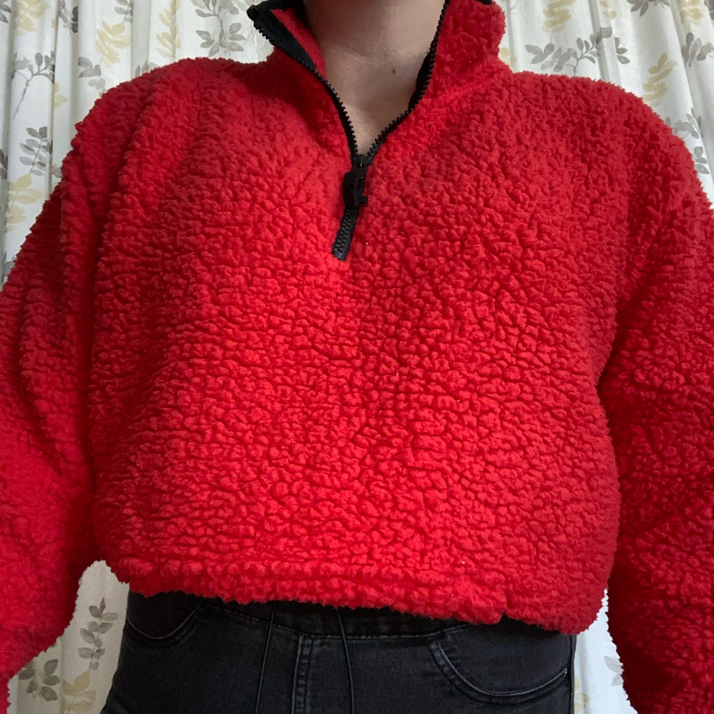 Fluffy Pullover!
